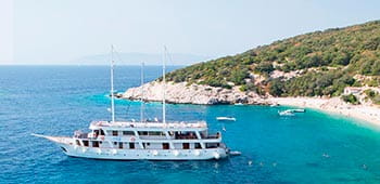 MV Dalmatia sailing in Croatia